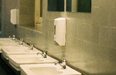 restroom sinks